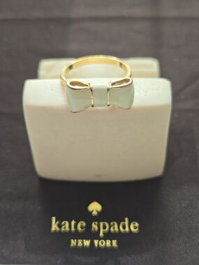 Kate Spade Take A Bow Cream Ring